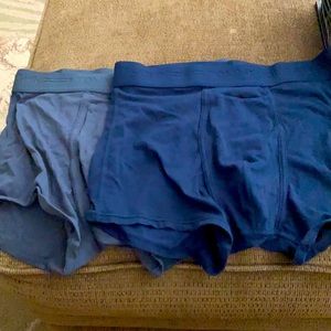 Tommy John square boxer briefs.